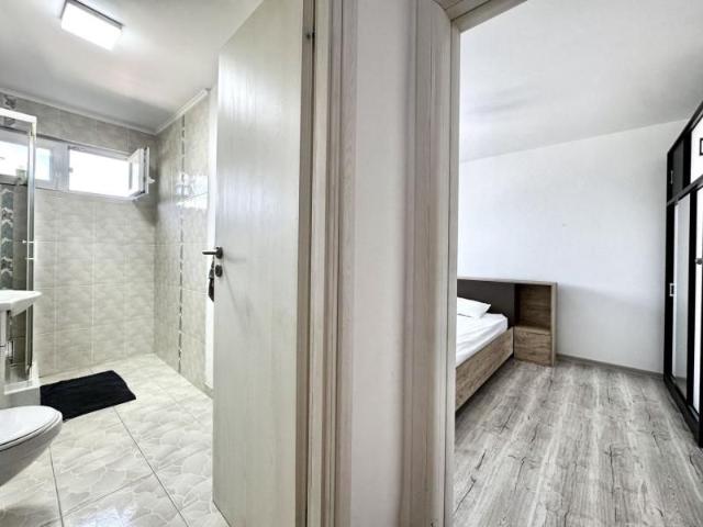 Apartament 4 camere, spatios, in zona Central Piata Mrsti