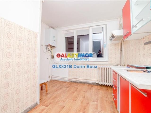 Apartament 4 camere TITAN, CENTRALA PROPRIE Strada Gruiul Argesului