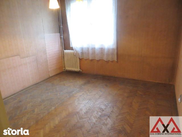 Apartament 4 camere Titan Parc IOR metrou Nic. Grigorescu bloc H