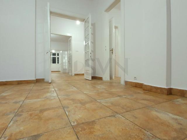Apartament 4 camere ultracentral romana