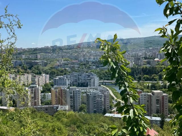 Apartament 6 camere vanzare in casă / vilă Cluj Napoca, Grigorescu vezi locația pe hartă