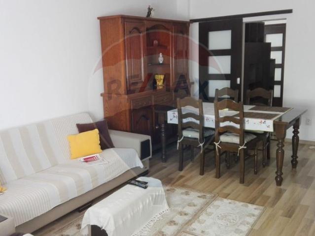 Apartament 3 camere vanzare in bloc de apartamente Iasi, Nicolina vezi locația pe hartă