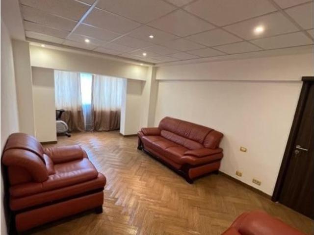 Apartament 4 camere, Vis a vis de Facultatii,Piata Timpuri noi