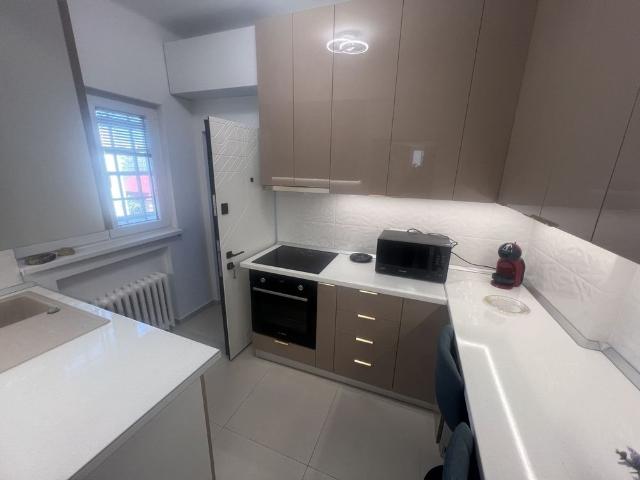 Apartament 4 Camere | Zona Bd Unirii | Pretabil Birou / Rezidențial
