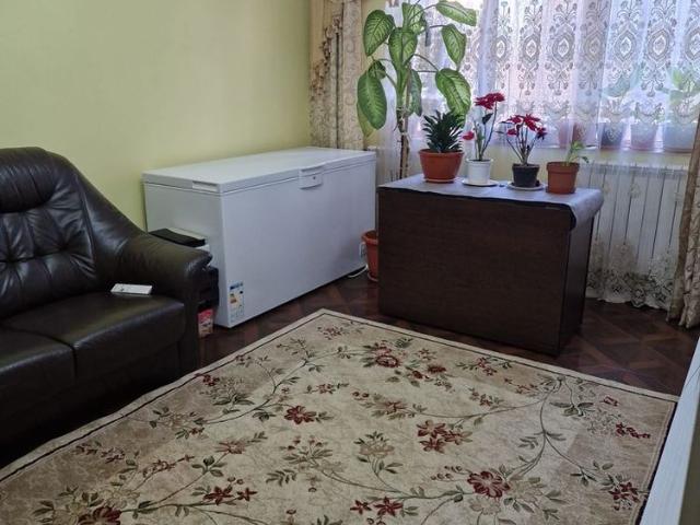 Apartament 4 camere zona Directia Muncii