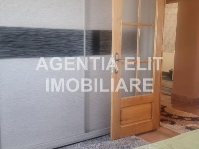 Apartament 4 camere, zona Eon