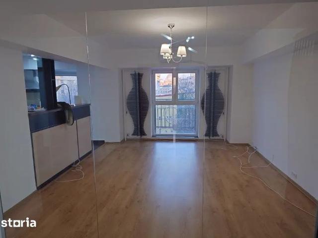 Apartament 4 camere zona Libertatii