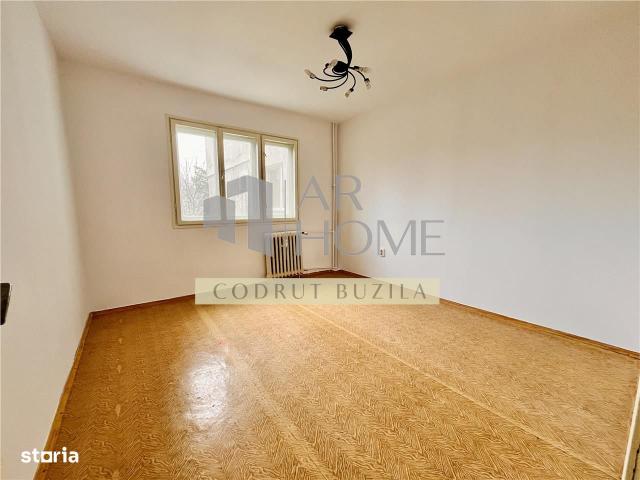 Apartament 4 camere, zona Vest, Ploiesti