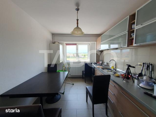 Apartament 4 camere 120 mp utili +8 mp balcon etaj 2 mobilat utilat