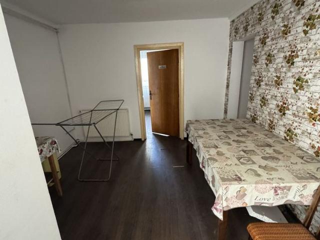 Apartament 4 Camere