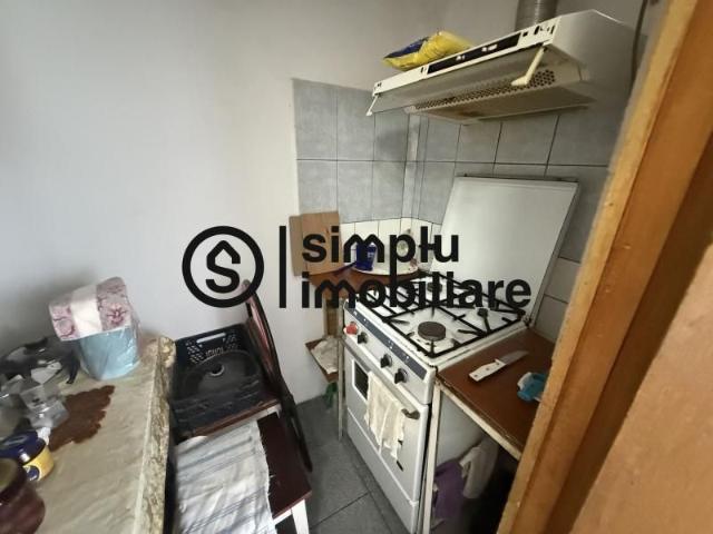 Apartament 4 camere 1 Mai Langa Spitalul Nr 1