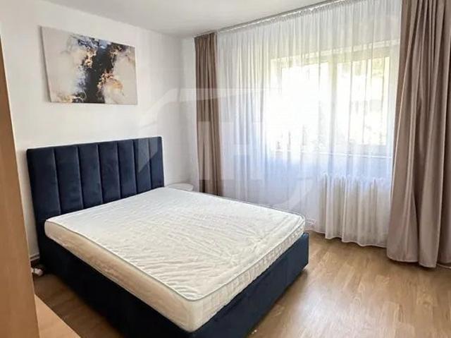 Apartament 4 camere, 2 bai, decomandat, in Marasti