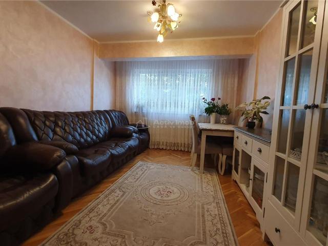 Apartament 4 camere 88 mp George Enescu Curcubeu