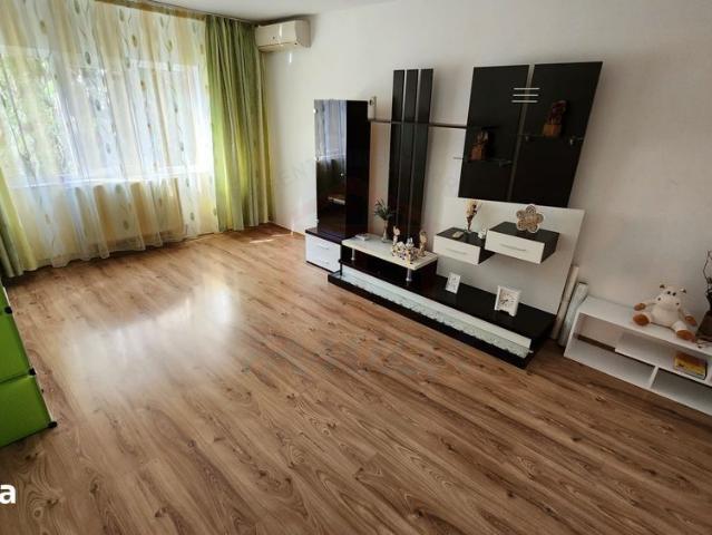 Apartament, 57 m²