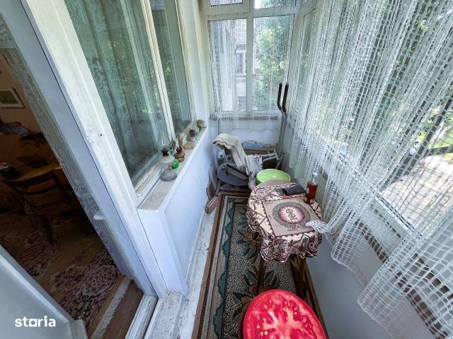 Apartament 51mp ieftin 2 camere neptun etaj. 1