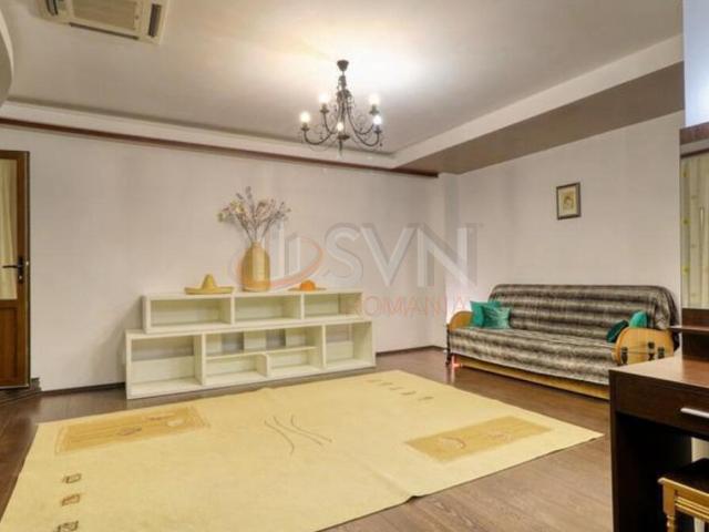 Apartament, 5 camere cu loc parcare exterior inclus, Bucuresti / Sector 1 / 1 Mai