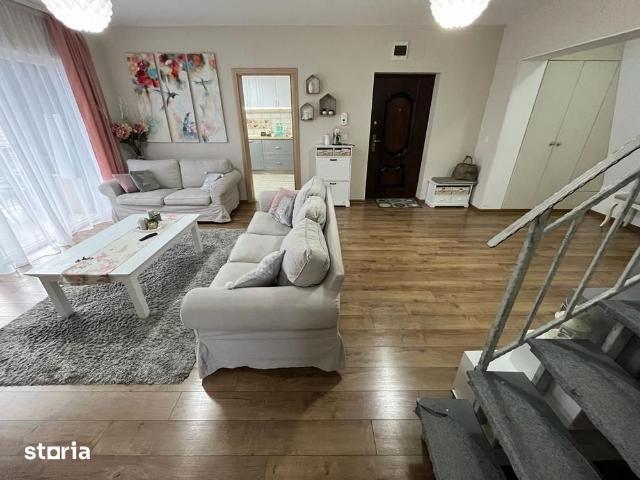 Apartament 5 camere zona Calea Cisnadiei