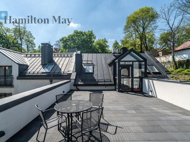 Apartament 64 m2/ taras/ garaż/klimatyzacja Hamilton May