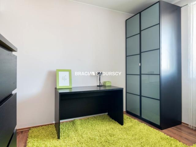 Apartament 65 m² 2 poziomy, 3 pokoje, po remoncie ul. Podkowińskiego, Kraków, Azory