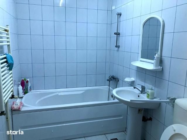 Apartament, 66 m²