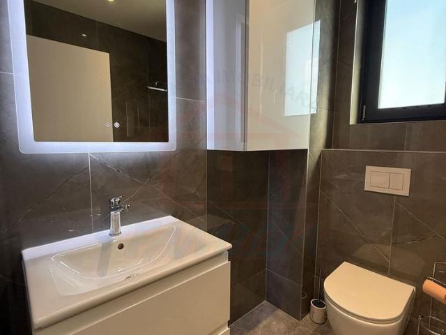 Apartament, 68 m²