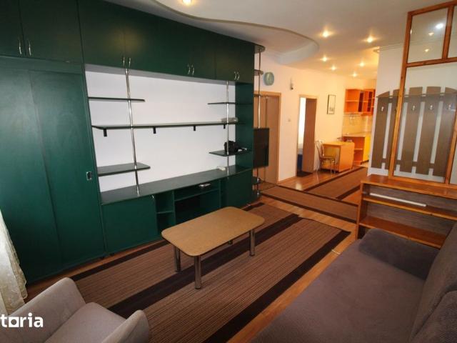 Apartament, 60 m²