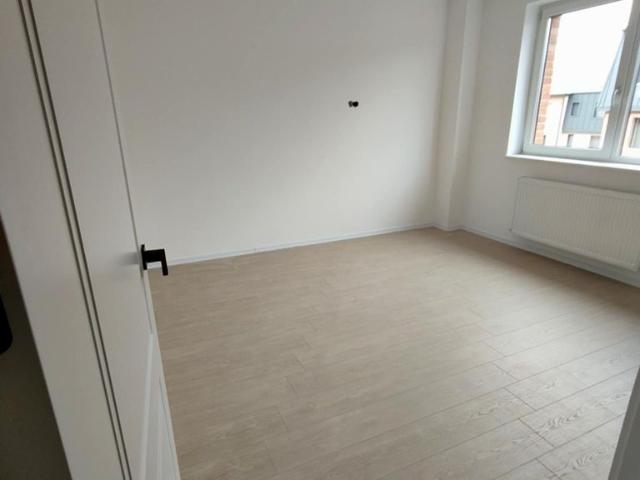 Apartament, 61 m²