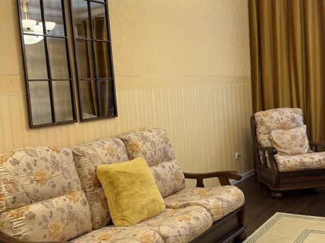 Apartament, 63 m²