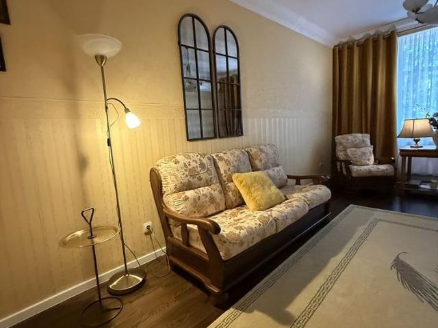 Apartament, 63 m²