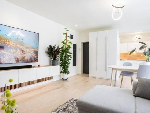 Apartament 70 mp Premium langa Campus si aproape de Mamaia Parcare Subterana