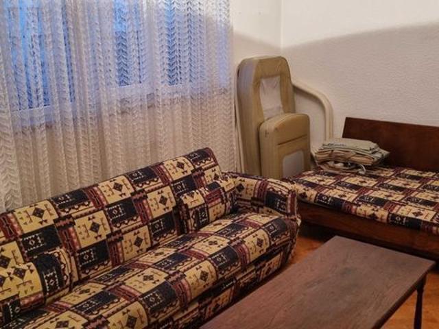 Apartament 70mp 3 camere in zona Mihai Bravu Vatra Luminoasa