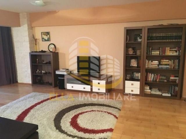 Apartament 900 Euro/Luna