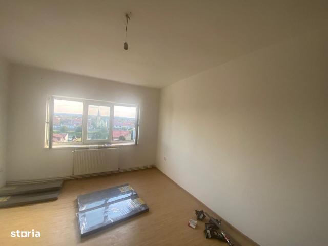 Apartamente de vânzare Lugoj, trei camere, zona Central