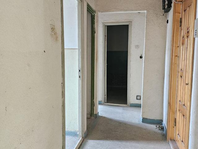 Apartamente de vânzare: Roman