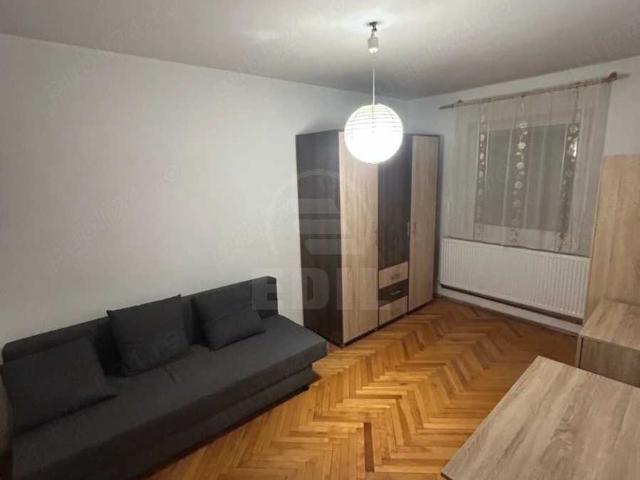Apartamente de Închiriere 3 camere Cluj Napoca, Manastur, APCJ357763