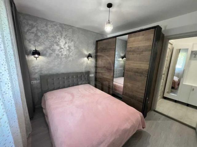 Apartamente de Închiriere 3 camere Cluj Napoca, Manastur, APCJ357860