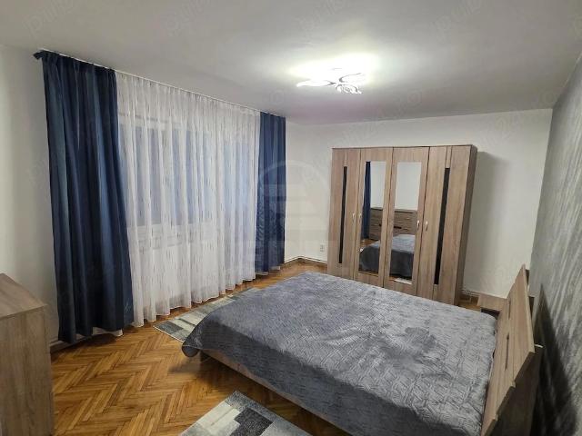 Apartamente de Închiriere 3 camere Cluj Napoca, Manastur, APCJ359803