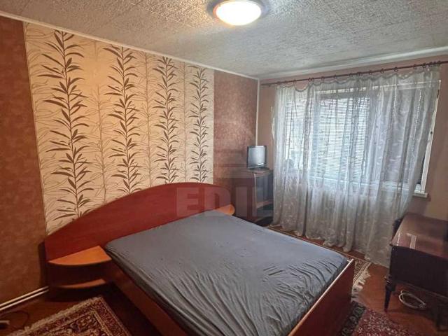 Apartamente de Închiriere 3 camere Cluj Napoca, Manastur, APCJ359079