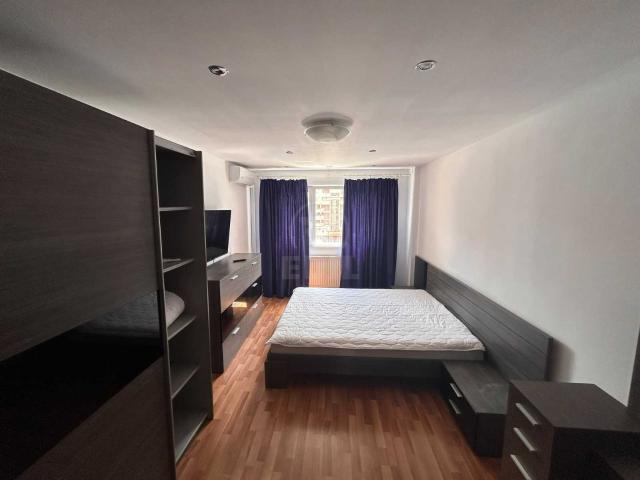 Apartamente de Închiriere 3 camere Cluj Napoca, Marasti, APCJ359416