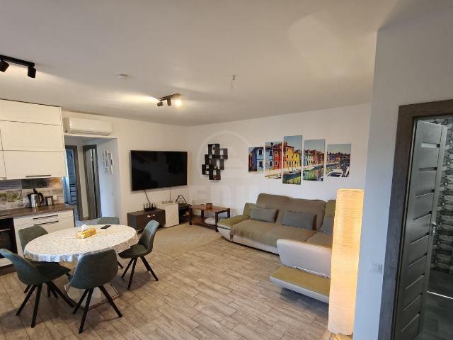 Apartamente de Închiriere 3 camere Cluj Napoca, Central, APCJ358508