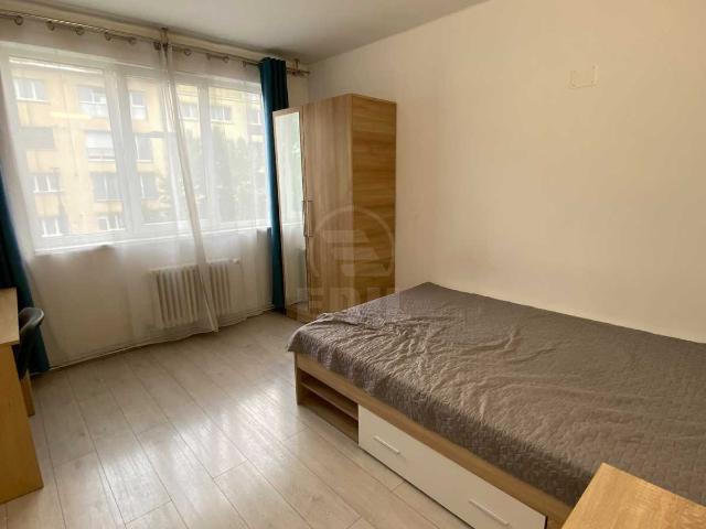 Apartamente de Închiriere 3 camere Cluj Napoca, Central, APCJ359119