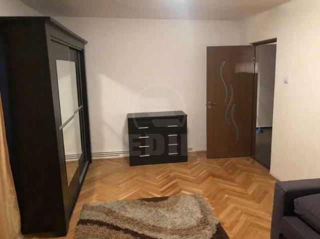 Apartamente de Închiriere 4 camere Cluj Napoca, Manastur, APCJ358364