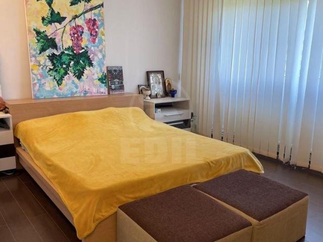 Apartamente de Închiriere 4 camere Cluj Napoca, Plopilor, APCJ359658