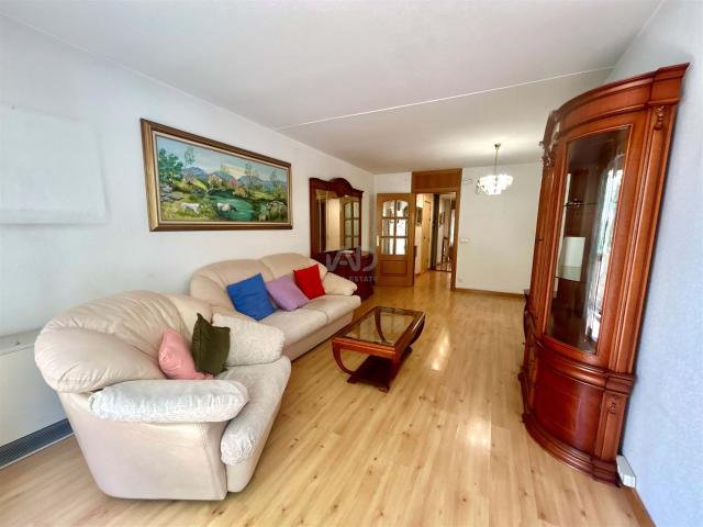 Apartamento 4 dormitorios 105 m2 105m² Cerdanyola del Valles