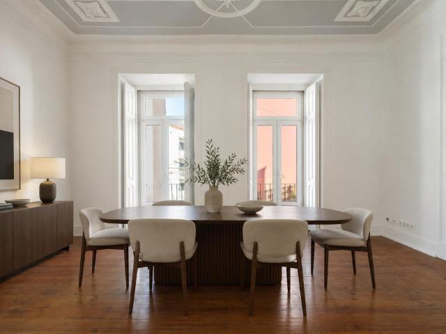 Apartamento, 4 quartos, Lisboa, Arroios 132m² Arroios