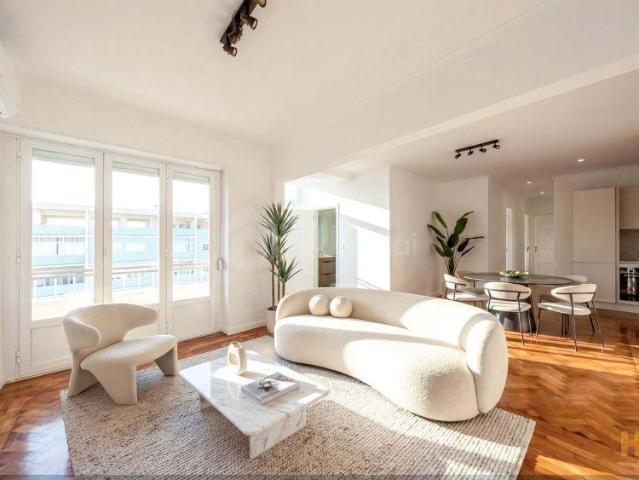 APARTAMENTO 5 ASSOALHADAS | VARANDA EM ?L? PANORÂMICA | VISTA LISBOA E FOGOS DE ARTIFÍCIO | 26054074722