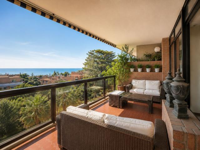 Apartamento 5 dormitorios 200 m2