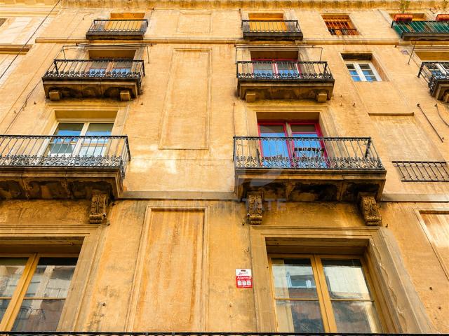 Apartamento 6 dormitorios 144 m2 189m² Barcelona