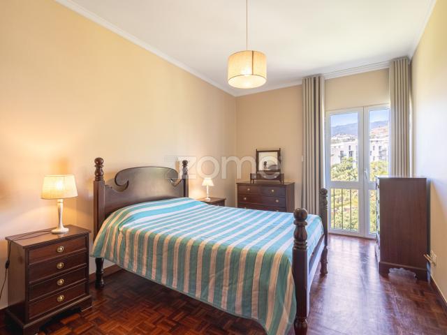 ✨ Apartamento 1+1 Quarto em Centromar | Mora a apenas 1 minuto da praia