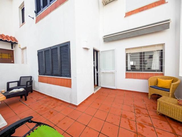 Apartamento T2 com jardim e barbecue em Albufeira 112m² Albufeira Olhos de Água